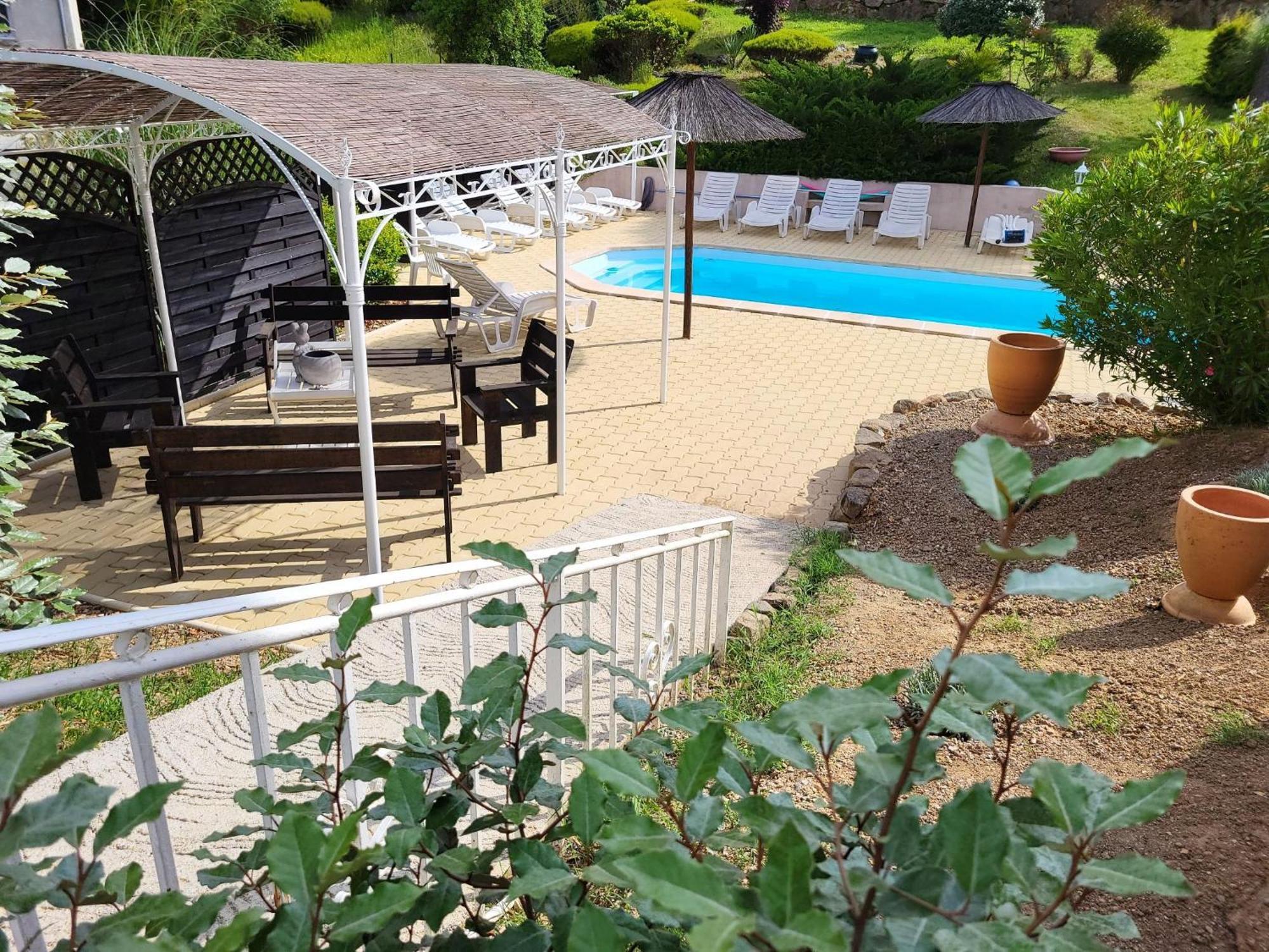 la Soleiade Gites 2à4 pers au Lac de Saint-Cassien proximité Cannes Mandelieu la Napoule Frejus St Raphael Montauroux Exterior foto